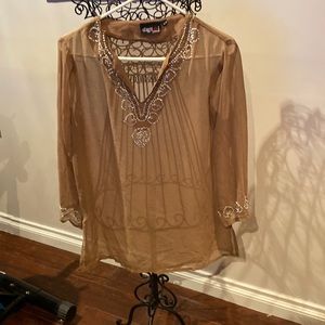 Cream colour with crystal details in mint condition